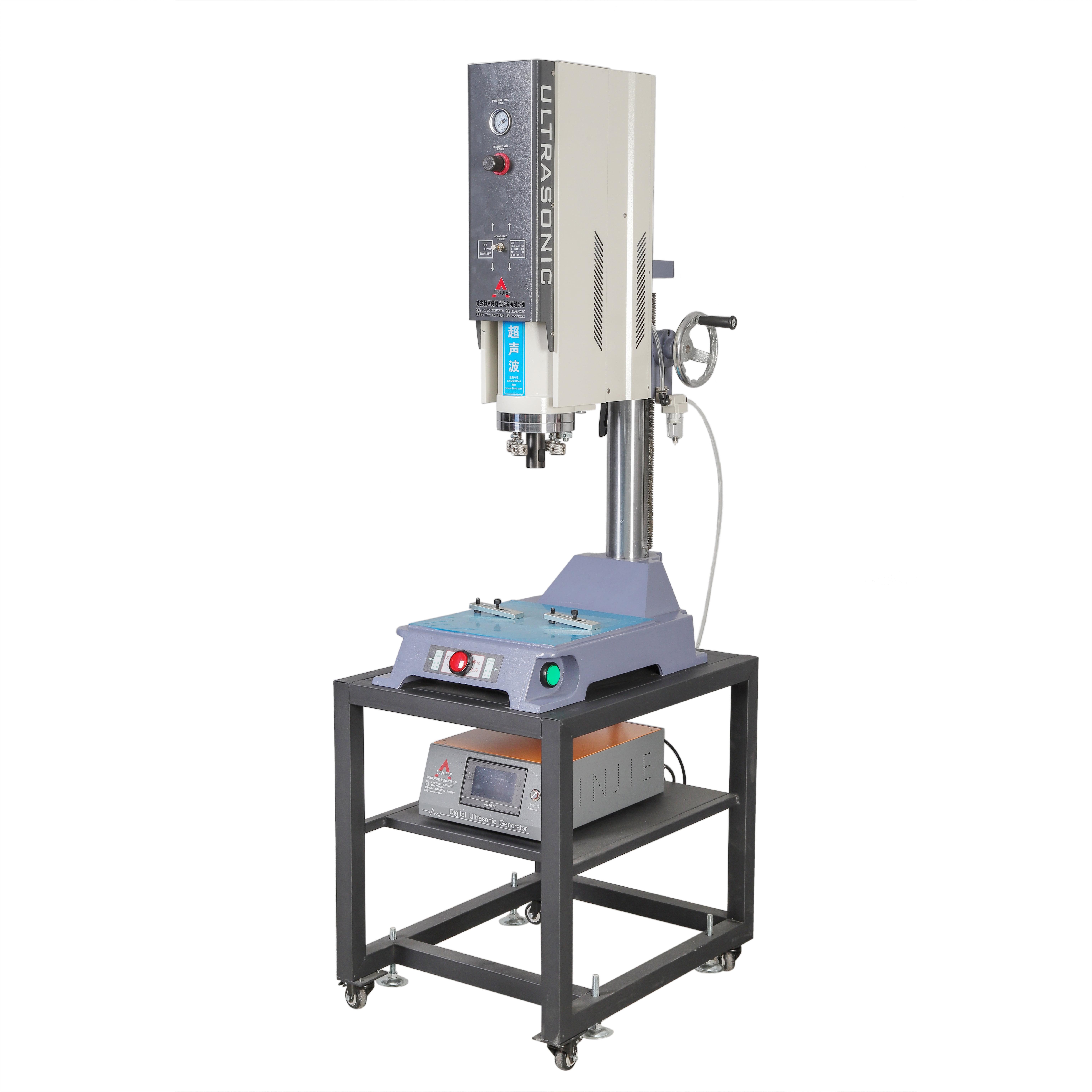 Ultrasonic welding equipment for automobile lampshades, specially designed for seamless sealing of light-transmitting parts